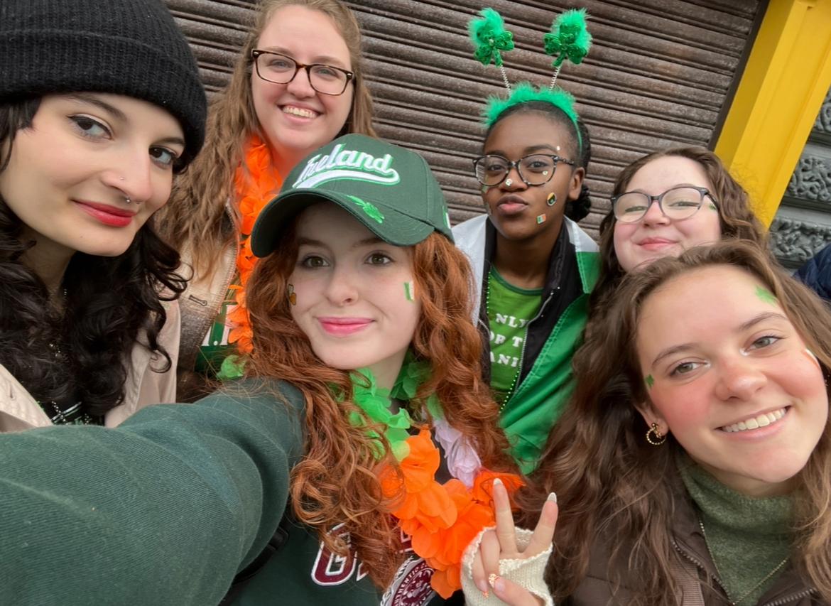SUNY Oswego public relations students on their study abroad trip to Ireland.