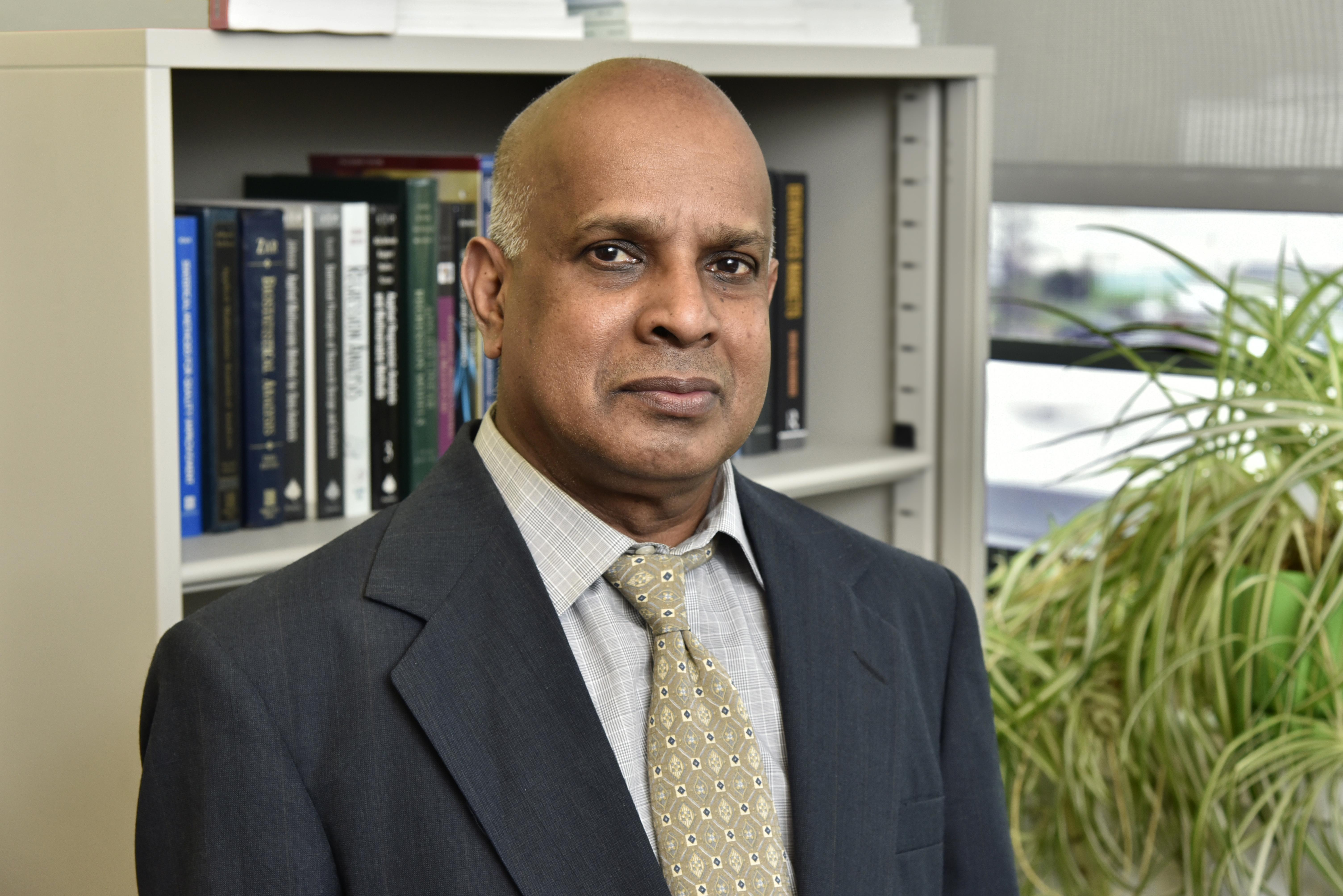 Outstanding work inside the classroom and supporting student research have earned Ampalavanar Nanthakumar of SUNY Oswego’s Mathematics Department the rank of SUNY Distinguished Teaching Professor