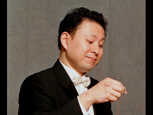 Tenor Oliver Lo