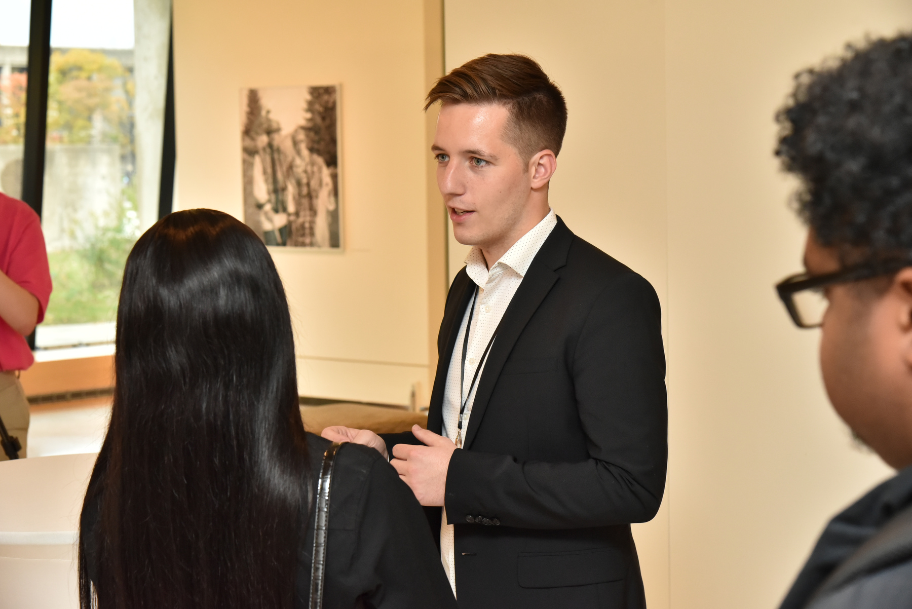 Networking opportunities for current students with Oswego alumni professionals took place following the Media Summit's panel discussion. "Career Connector" Josh Holfoth '20, associate producer, CNBC Events, met with students in Tyler Art Gallery to share advice and resource information.