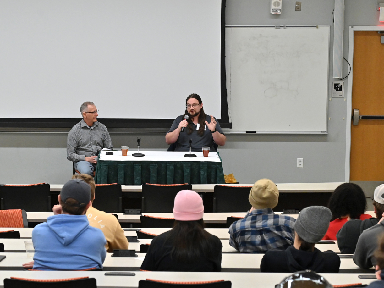 Kenny Roffo, a 2017 graduate and lead software engineer for Fermata Discovery, participated in a panel discussion April 6 as part of Engineering Week. In a talk moderated by Adrian Ieta, professor of electrical and computer engineering, Roffo talked to current students about his work experience and his career journey, which included working at NASA on projects such as helping program the InSight rover that landed on Mars.
