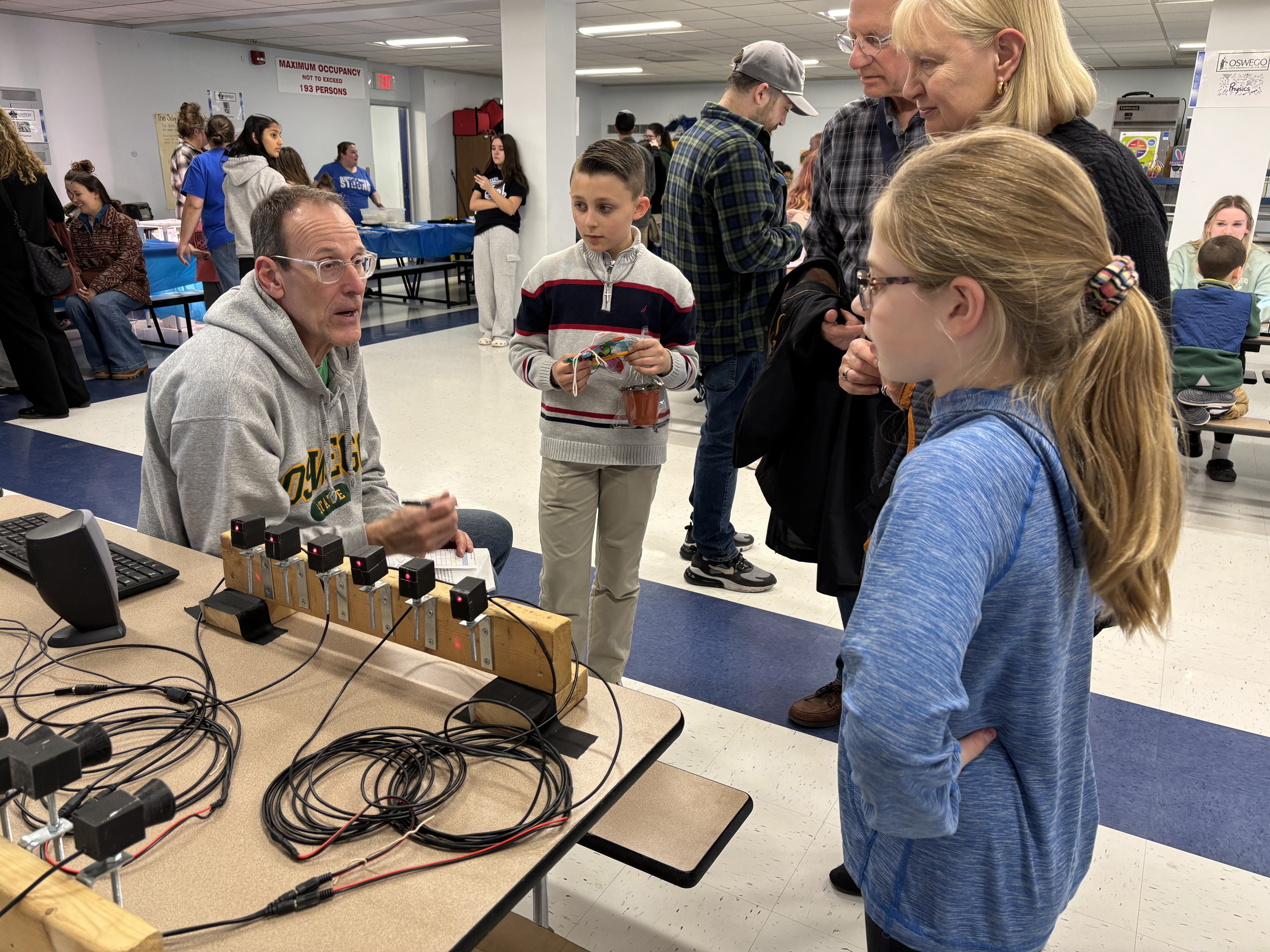 James Early of the Computer Science Department was among a number of faculty, staff and students who represented SUNY Oswego at the popular Kingsford Park Elementary School’s STEAM Night on March 27. 